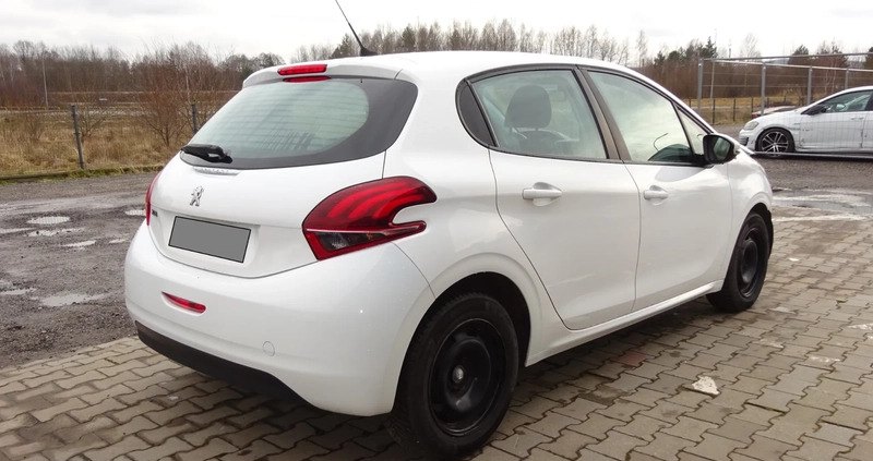 Peugeot 208 cena 16900 przebieg: 96046, rok produkcji 2018 z Dziwnów małe 301